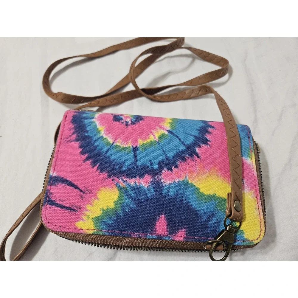Aéropostale Rainbow Tie-Dye Crossbody Wristlet Wallet From 2021 New Without Tags